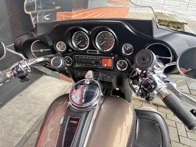 harley-davidson - electra-glide-ultra-classic-flhtcu