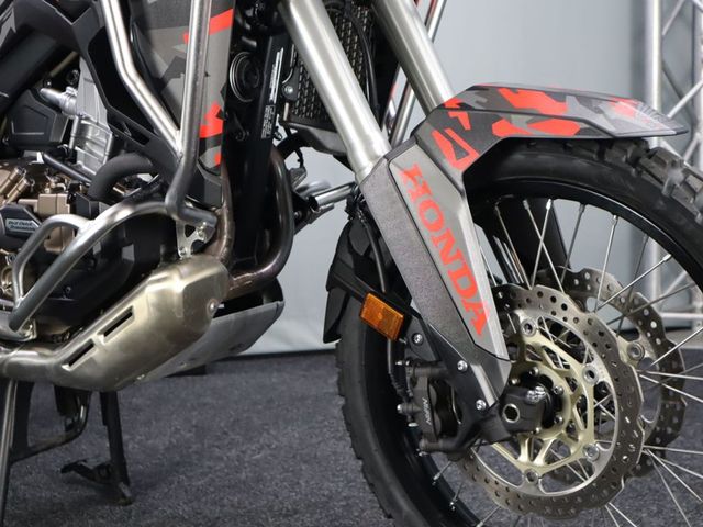 honda - crf-1100-l-africa-twin-dct