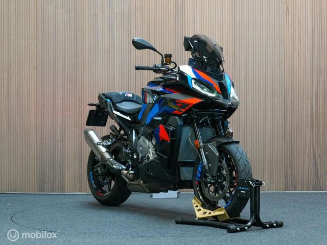 bmw - m-1000-xr