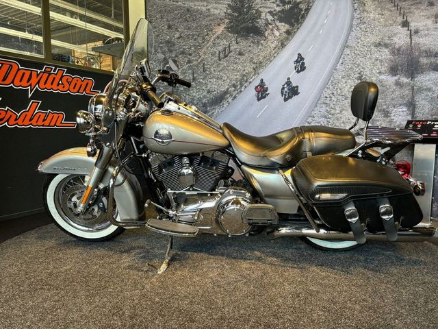 harley-davidson - road-king-classic-flhrc