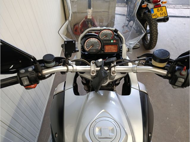 bmw - r-1200-gs