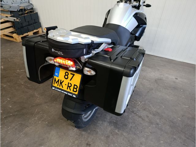 bmw - r-1200-gs