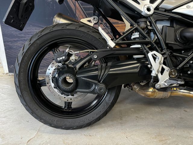 bmw - r-nine-t-scrambler