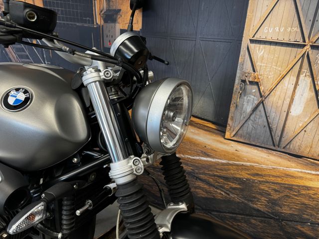 bmw - r-nine-t-scrambler