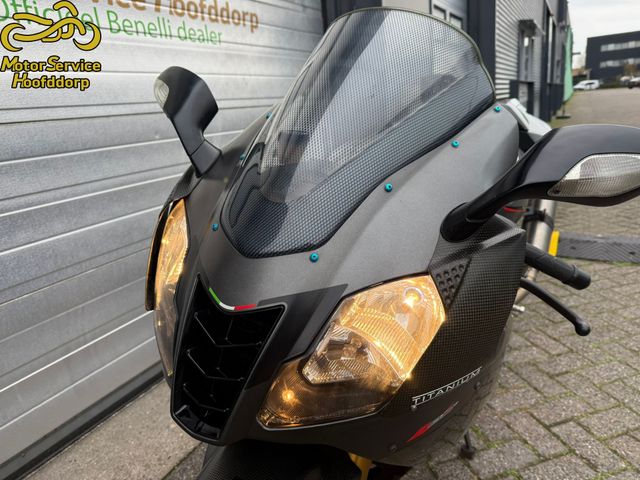 aprilia - rsv-1000-r-factory