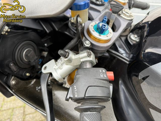 aprilia - rsv-1000-r-factory