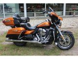 HARLEY-DAVIDSON ELECTRA GLIDE ULTRA CLASSIC FLHTCUI