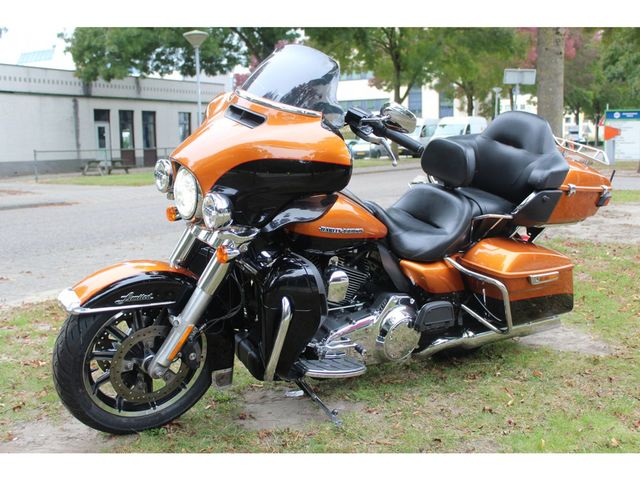 harley-davidson - electra-glide-ultra-classic-flhtcui