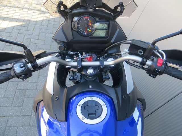 suzuki - v-strom-650-xta
