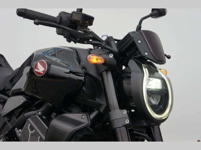 honda - cb-1000-r-black-edition