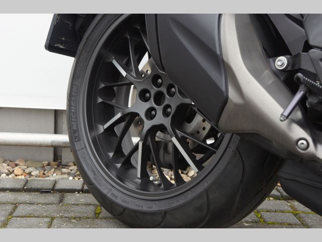 honda - cb-1000-r-black-edition