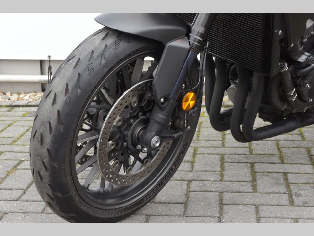 honda - cb-1000-r-black-edition