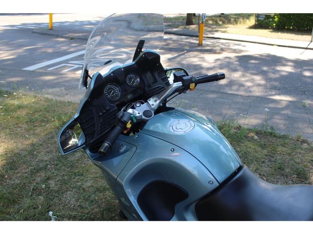 bmw - r-1100-rt