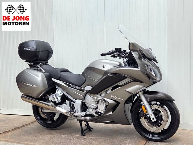 yamaha - fjr-1300