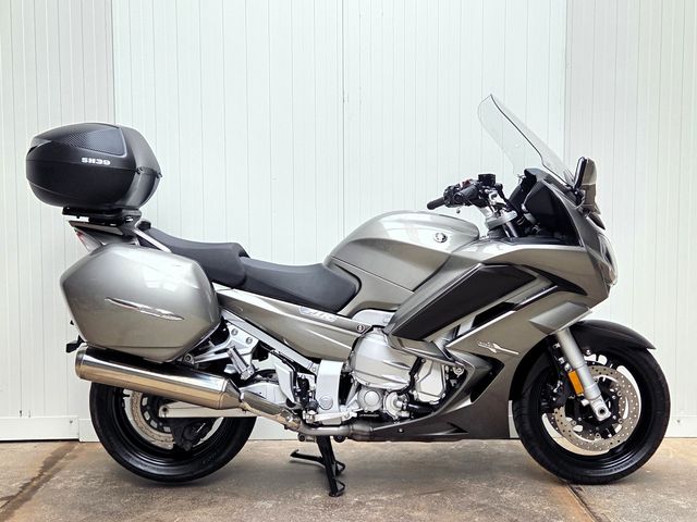 yamaha - fjr-1300