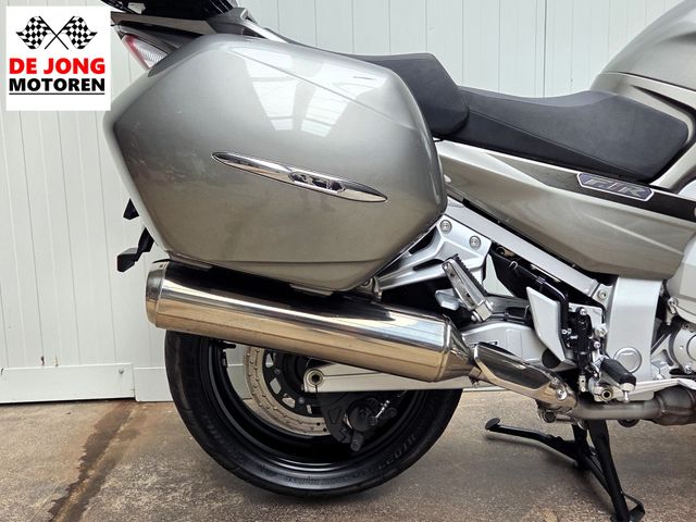 yamaha - fjr-1300