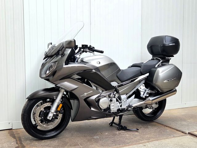 yamaha - fjr-1300