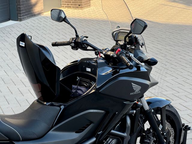 honda - nc-750-x-dct