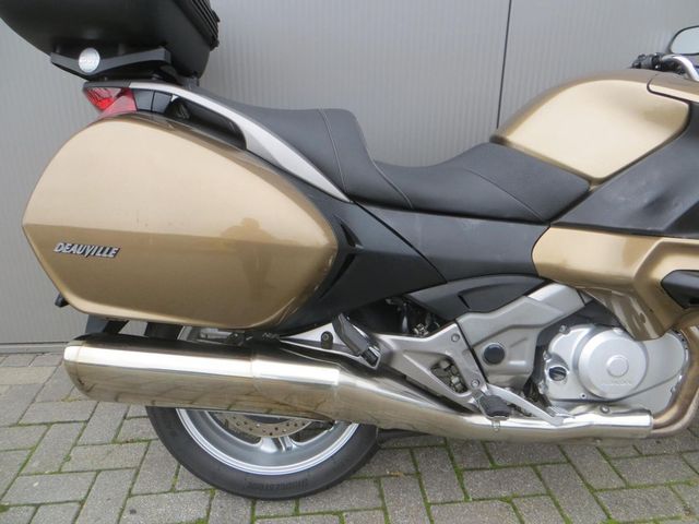 honda - nt-700-v-deauville