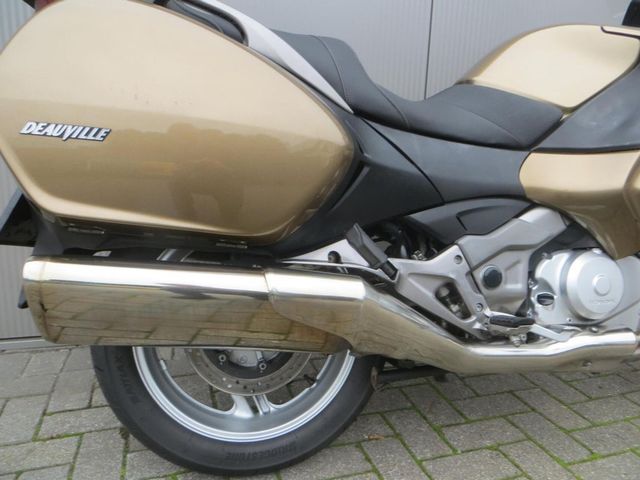 honda - nt-700-v-deauville