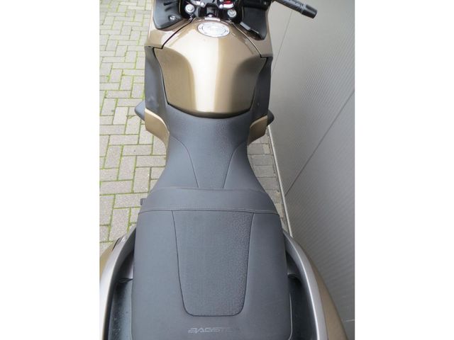 honda - nt-700-v-deauville