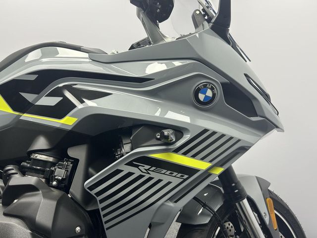 bmw - r-1300-rs