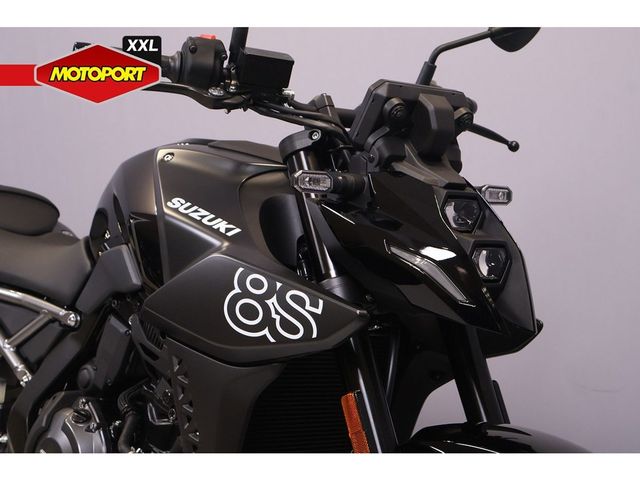suzuki - gsx-8s