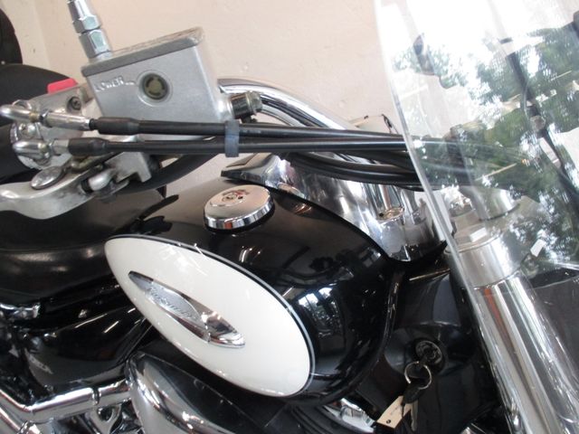 suzuki - vl-800-volusia