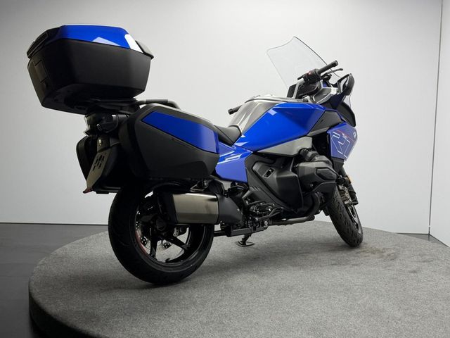 bmw - r-1300-rt