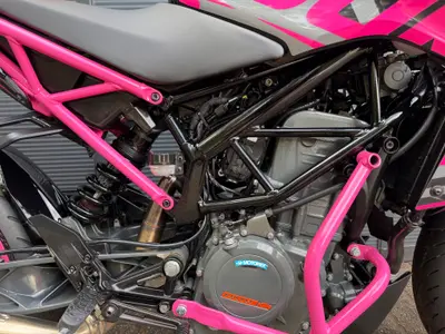 KTM 390 DUKE ABS – foto 3