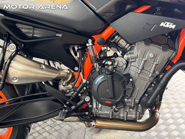 ktm - 890-duke-r