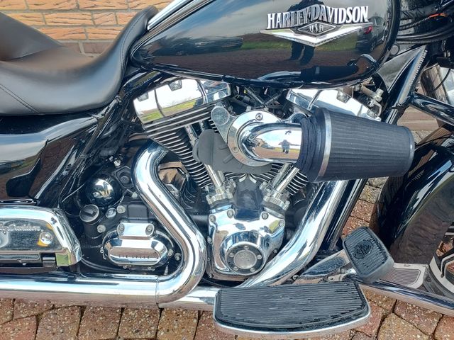 harley-davidson - road-king-flhri