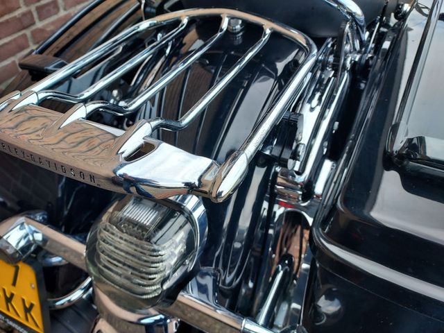 harley-davidson - road-king-flhri