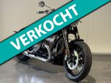 BMW R 18