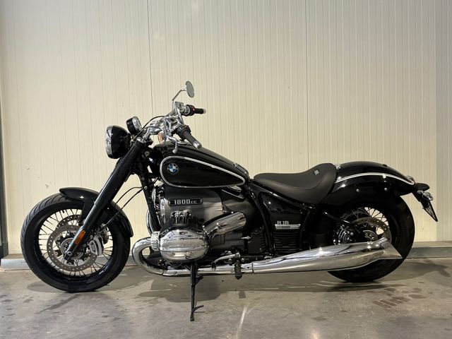 bmw - r-18