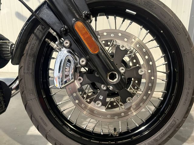 bmw - r-18