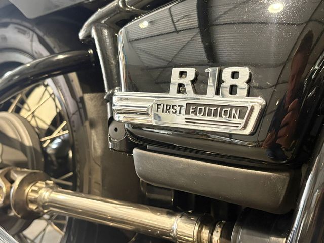 bmw - r-18