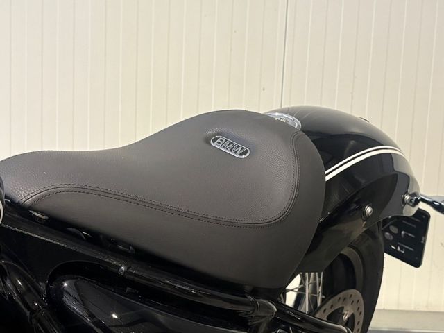 bmw - r-18