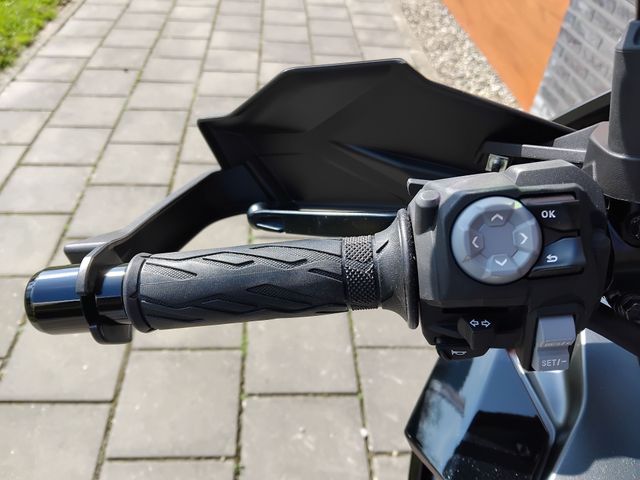 suzuki - gsx-s-1000-gx