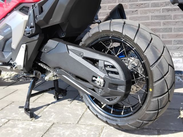 honda - x-adv