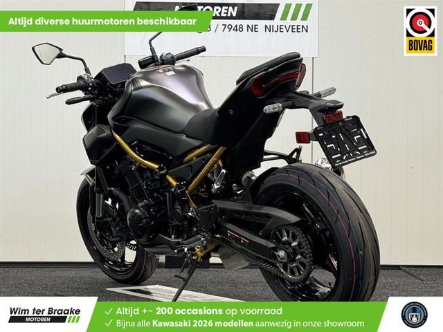 kawasaki - z900