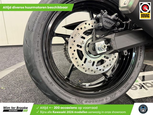 kawasaki - z900