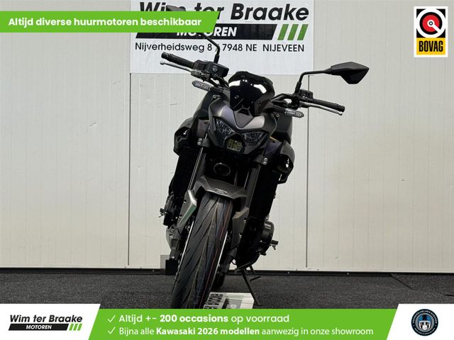 kawasaki - z900