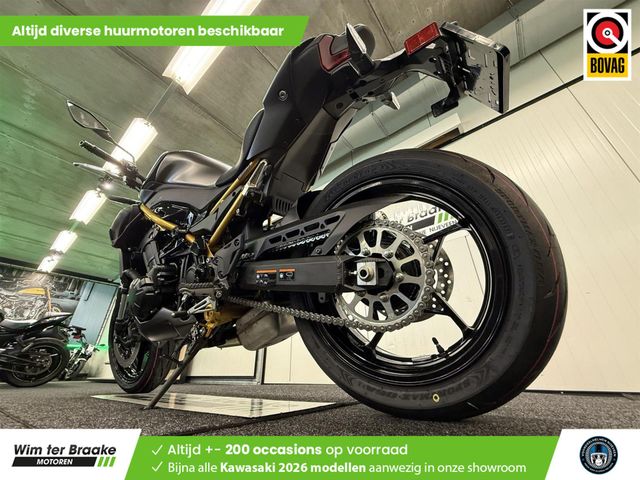 kawasaki - z900