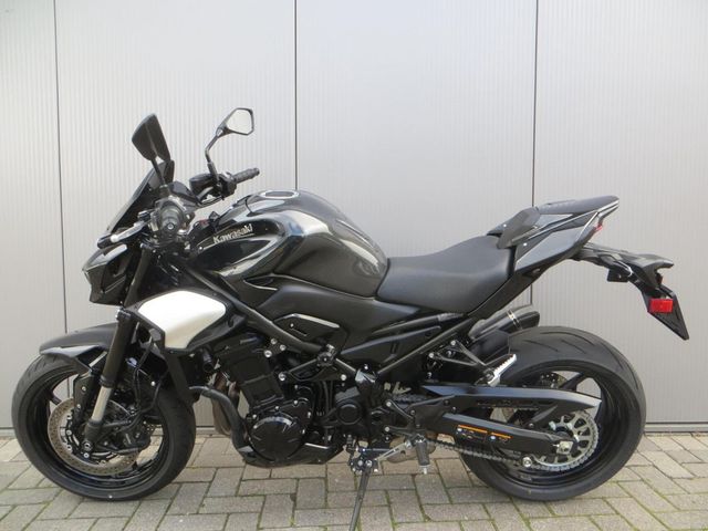kawasaki - z900-performance