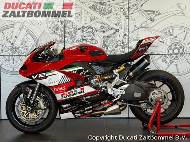 ducati - panigale-v2