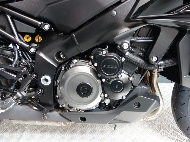 suzuki - gsx-s-1000-gx