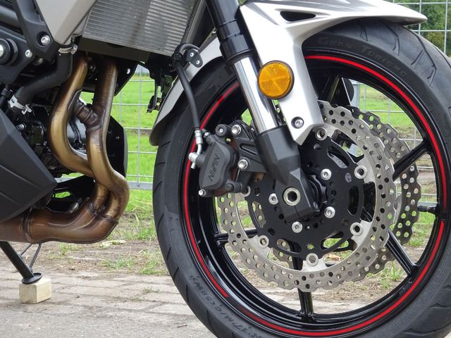 kawasaki - versys-650-abs