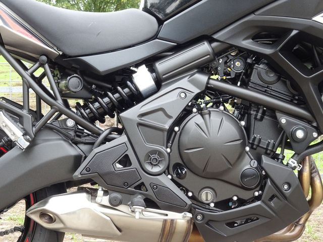 kawasaki - versys-650-abs