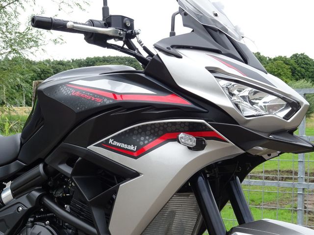 kawasaki - versys-650-abs